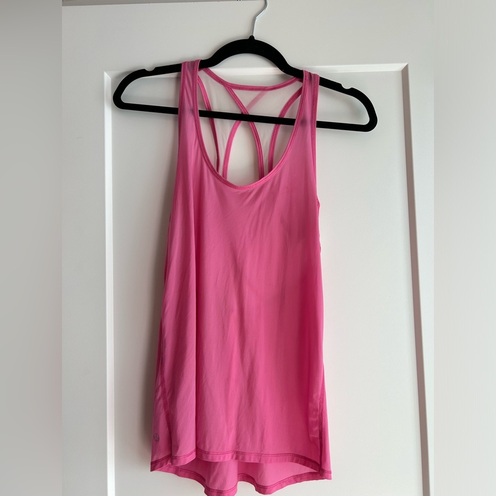 Women’s Lululemon tank top